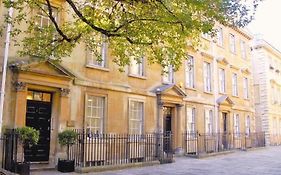 The Courtyard Apartments No.8